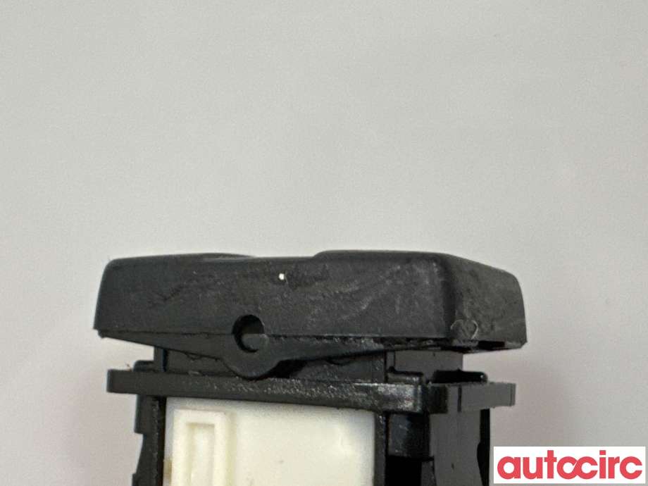 Bryter setevarme til Toyota Auris 2015-2019 (Type II, Fase 2) (TOYOTA|8475112101|)