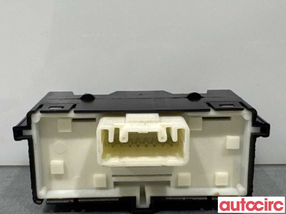 Bryter diverse til Toyota Auris 2015-2019 (Type II, Fase 2)  (TOYOTA|8497002060||84970-02060)