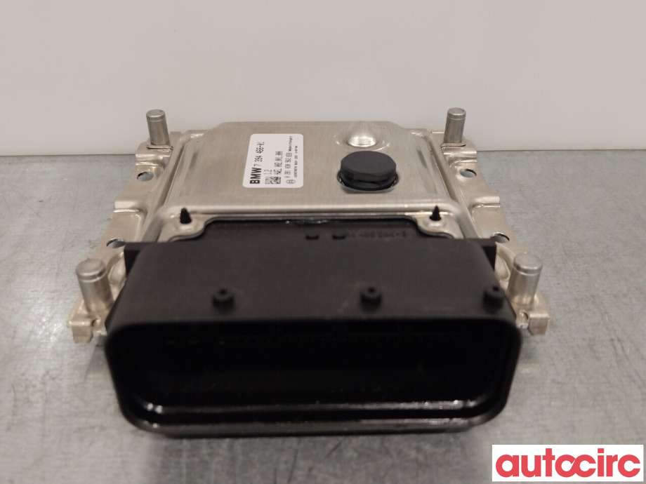 Diverse deler til BMW 5-Serie 2010-2017 (F10/F11) (F10/F11) (BMW|16197488140|7394466)