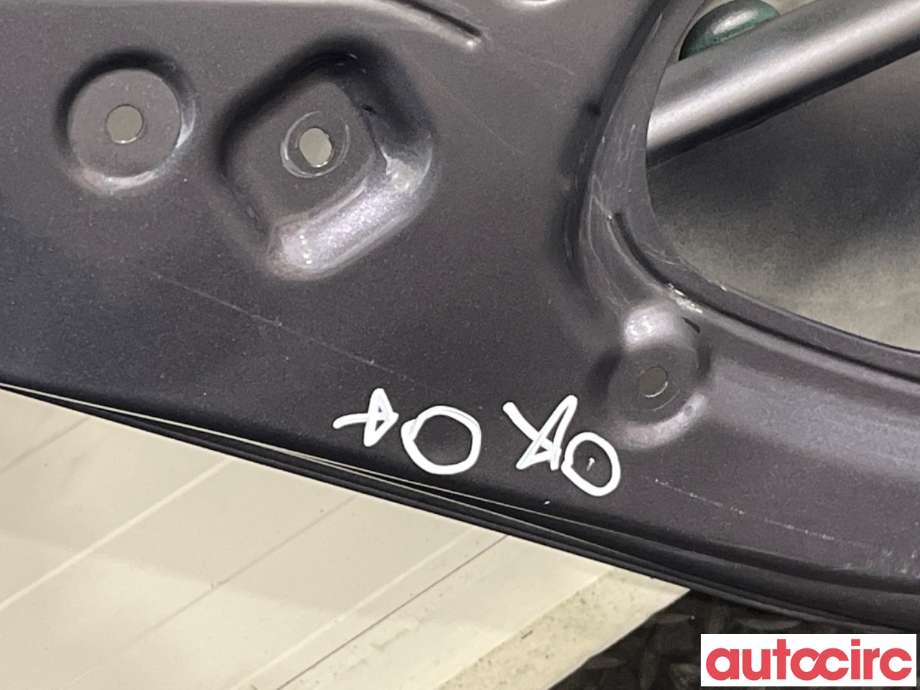 Dør venstre bak til Hyundai i10 2008-2013 (Type I)  (HYUNDAI|77003B9010|)