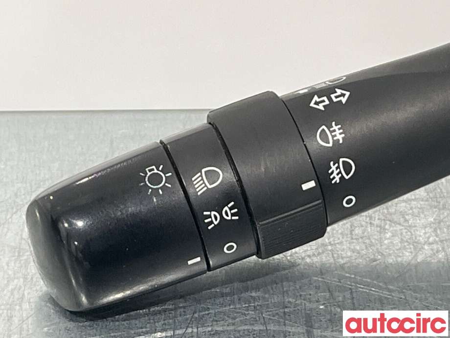 Bryter blink til Toyota Verso 2009-2016 (Type III) (TOYOTA|8414005200)