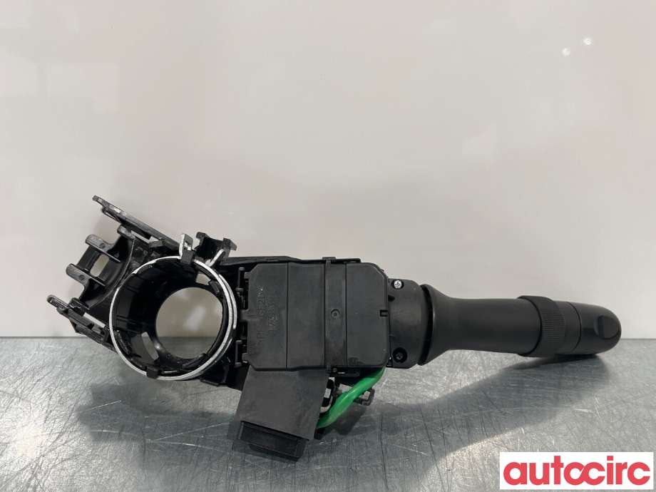 Bryter blink til Toyota Verso 2009-2016 (Type III) (TOYOTA|8414005200)