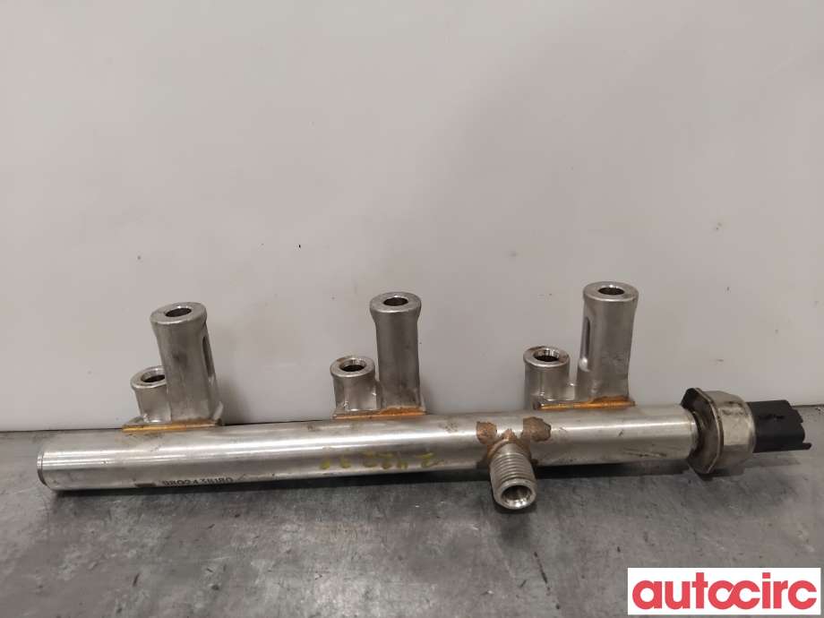 Dyseskinne (fuelrail) til Peugeot 308 2013-2021 (Type II)  (PEUGEOT|9802438180|)