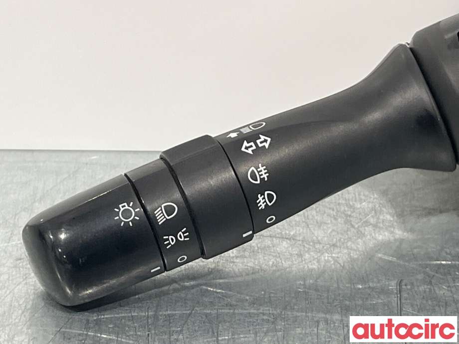 Bryter blink til Toyota Avensis 2009-2015 (Type III, Fase 1)  (TOYOTA|8414005190)