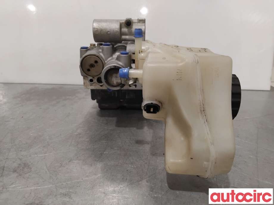 Bremsepumpe hoved til Toyota Corolla 2019-->>  (TOYOTA|4705012A10|114090-11010|47210-12500)