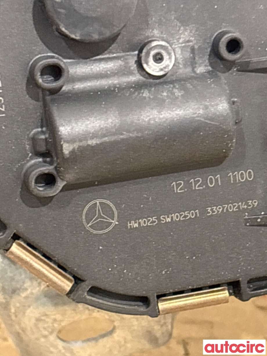 Viskermotor frontrute til Mercedes GLK 2008-2015 (X204) (X204) (MERCEDES|A2048201340)