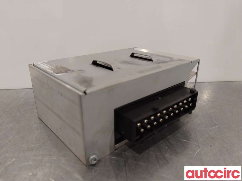 Bilstereo forsterker til BMW 5-Serie 2003-2010 (E60/E61) (E60/E61) (BMW|65126920461)