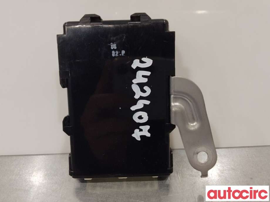 Styreenhet diverse til Toyota Yaris 2012-2014 (Type III, Fase 1)  (TOYOTA|896900D050)