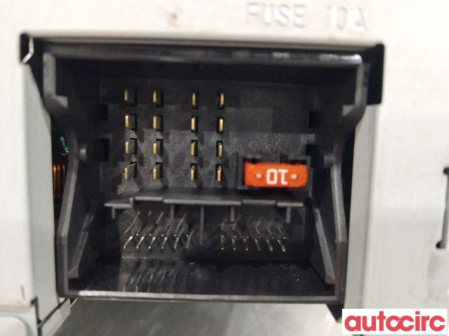 Bilstereo til Mercedes C-Klasse 2011-2014 (Fase 2) (W204) (W204) (MERCEDES|A2049009214|A2049009410)