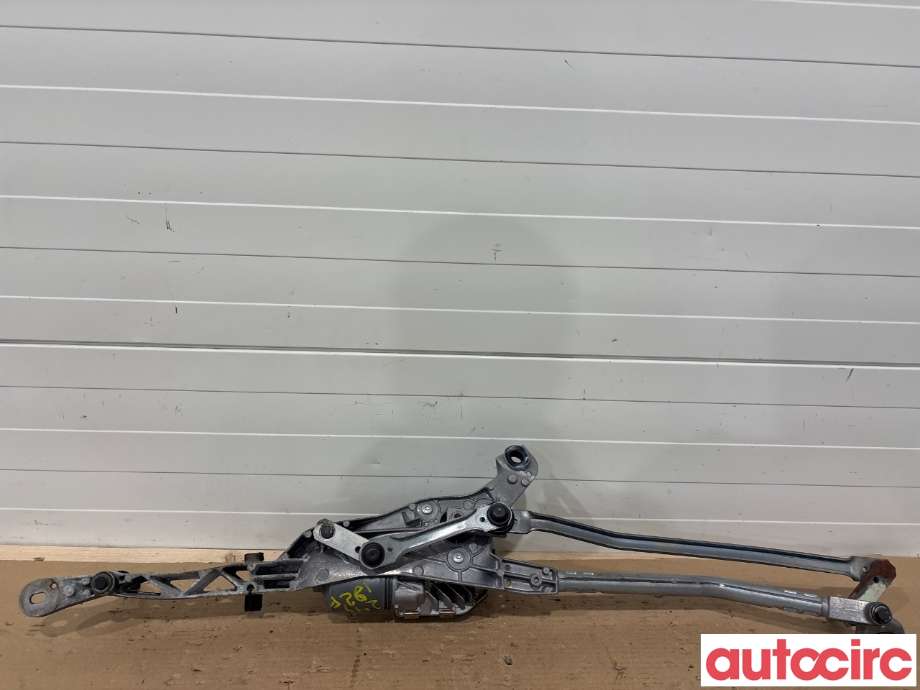 Viskermotor frontrute til Mercedes C-Klasse 2007-2011 (Fase 1) (W204) (W204) (MERCEDES|A2048201040|)