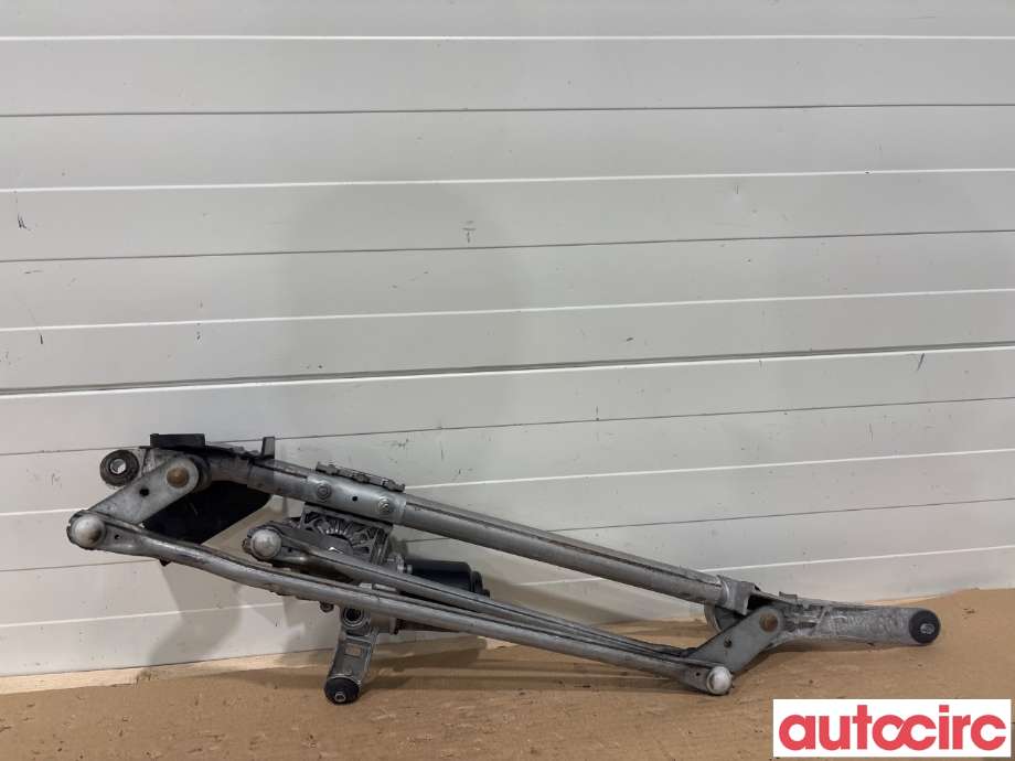 Viskermotor frontrute til Subaru Outback 2009-2014 (Type IV)  (SUBARU|86510AJ010|)