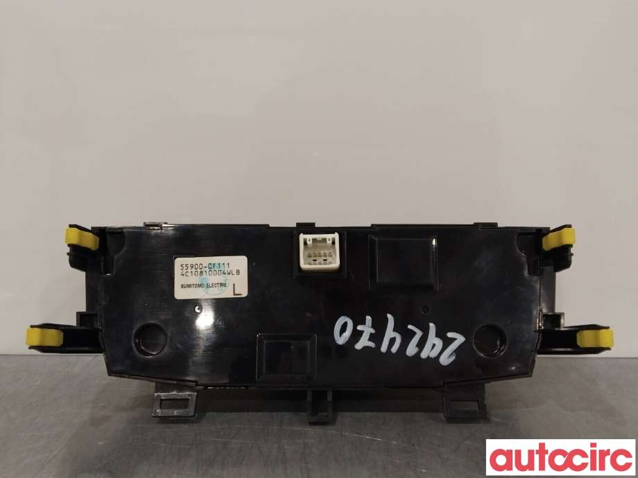 Varmeapparat betjening til Toyota Verso 2009-2016 (Type III)  (TOYOTA|559000F111)