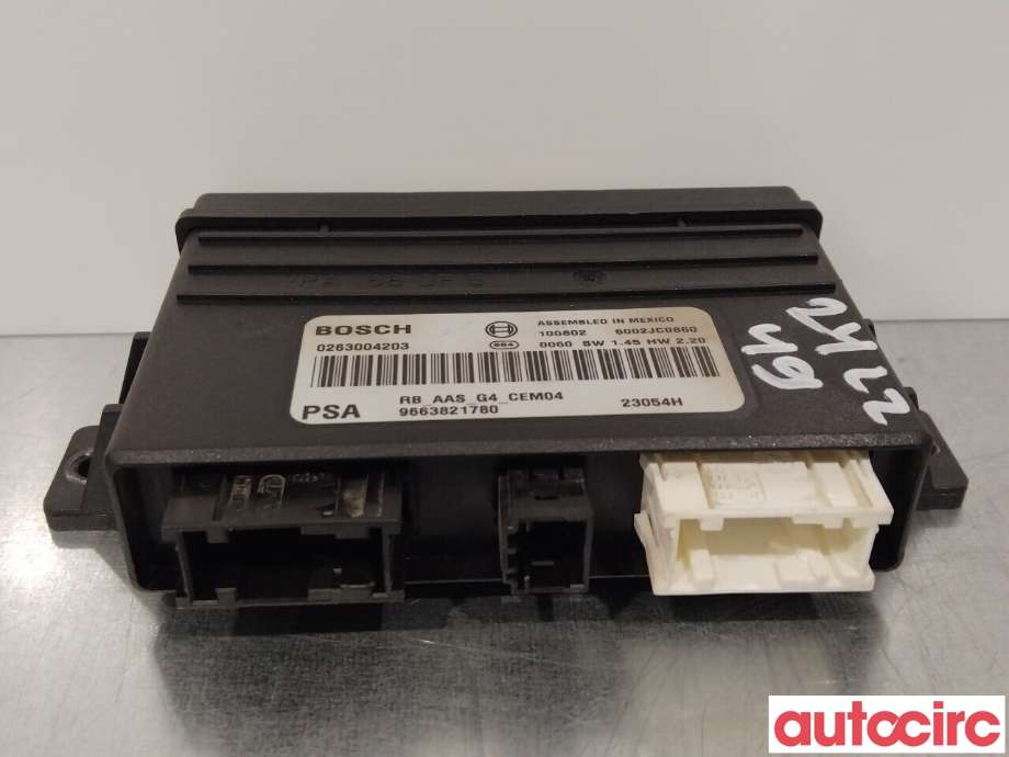 Styreenhet parkering til Peugeot RCZ 2010-2015  (PEUGEOT|6590NT|9663821780)
