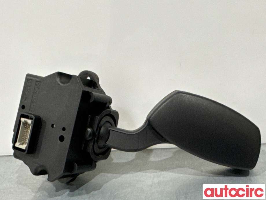 Bryter blink til BMW 5-Serie 2003-2010 (E60/E61) (E60/E61) (BMW|61316951349|01106750-06|6951349-03)