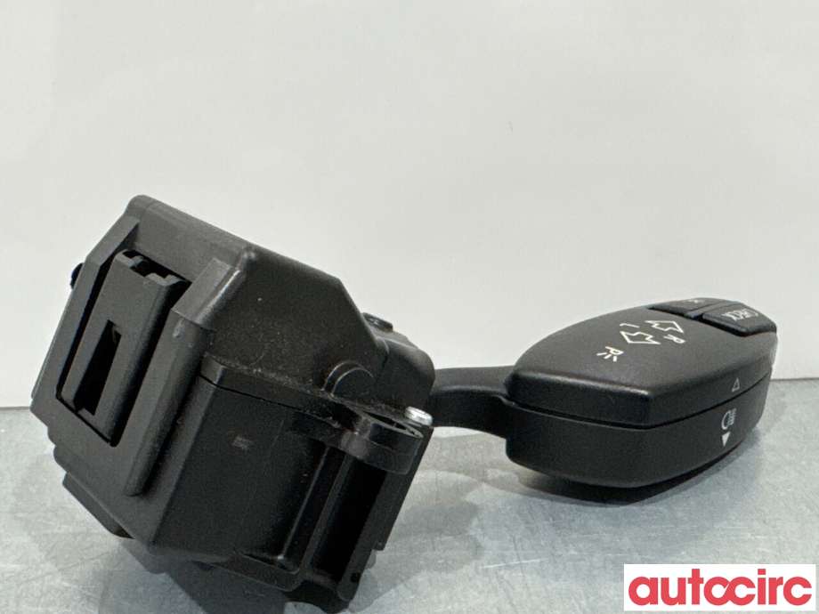 Bryter blink til BMW 5-Serie 2003-2010 (E60/E61) (E60/E61) (BMW|61316951349|01106750-06|6951349-03)