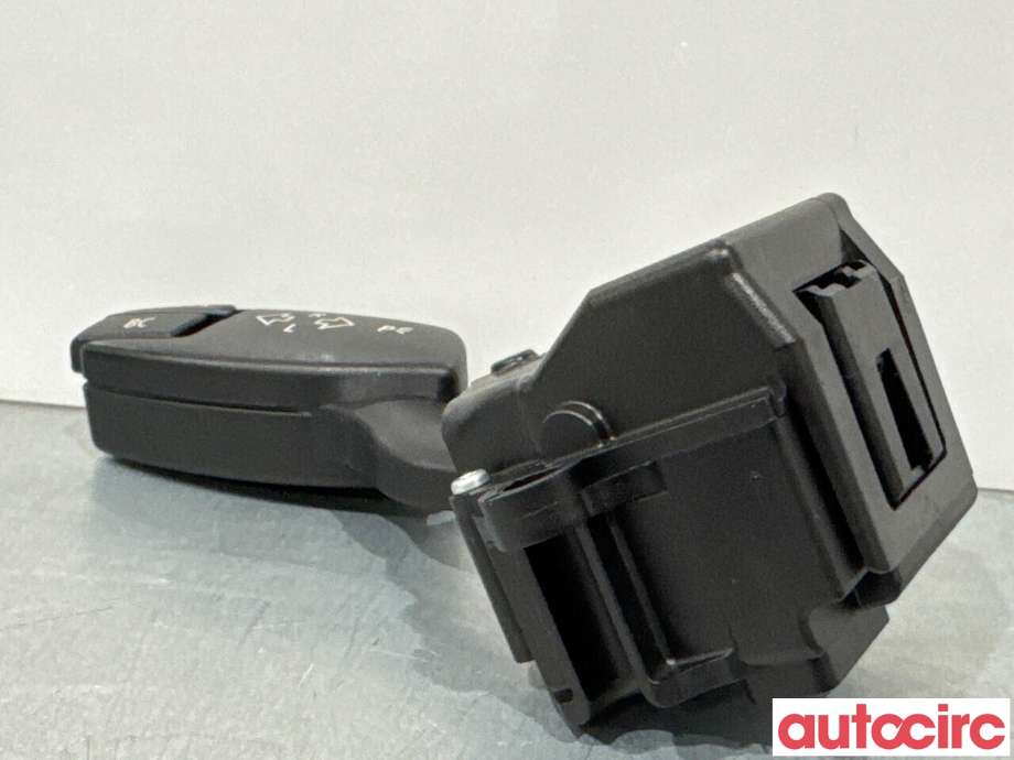 Bryter blink til BMW 5-Serie 2003-2010 (E60/E61) (E60/E61) (BMW|61316951349|01106750-06|6951349-03)