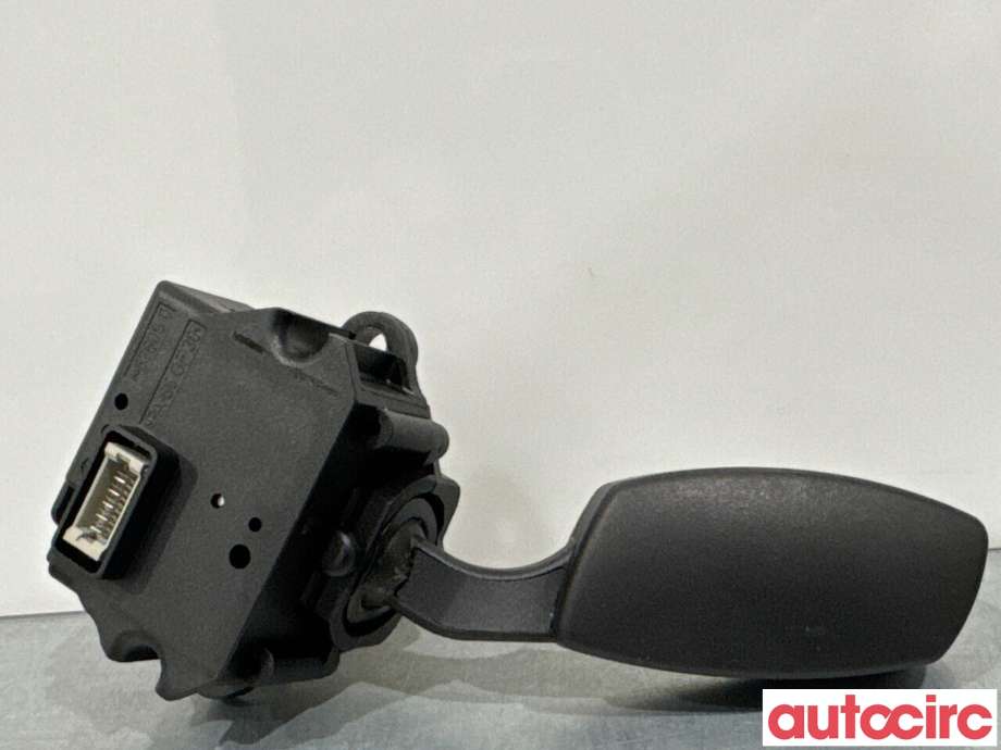 Bryter cruise control til BMW 5-Serie 2003-2010 (E60/E61) (E60/E61) (BMW|61316951352|01306150|6951352)