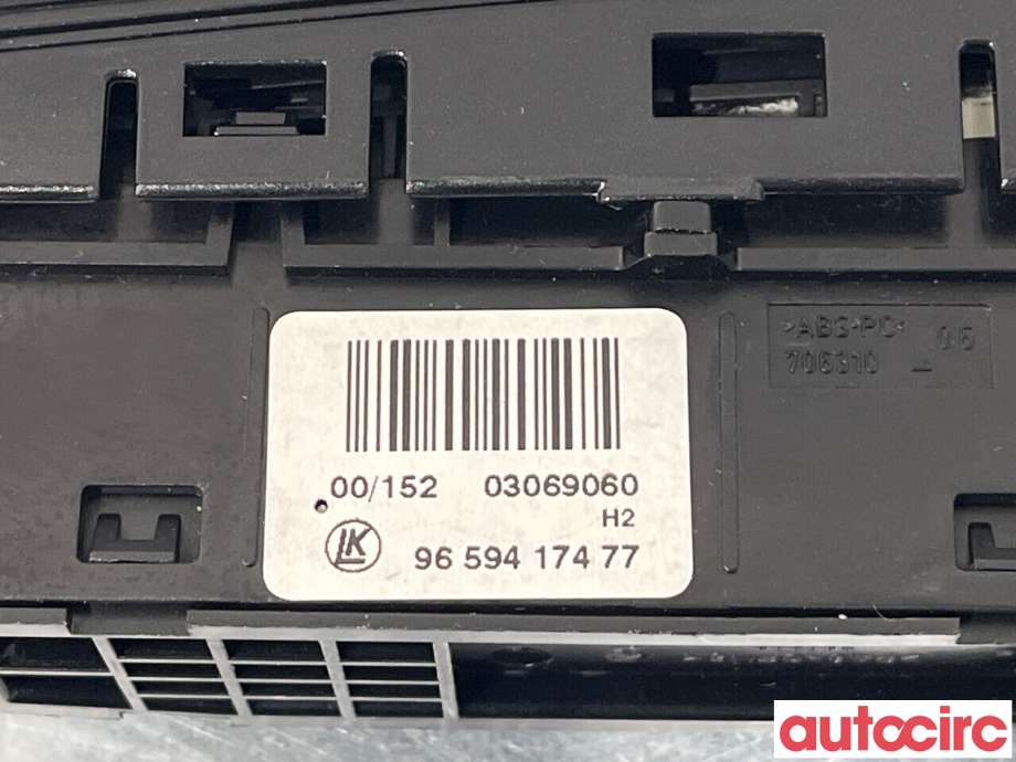 Bryter nødblink til Peugeot RCZ 2010-2015  (PEUGEOT|649021|9659417477)