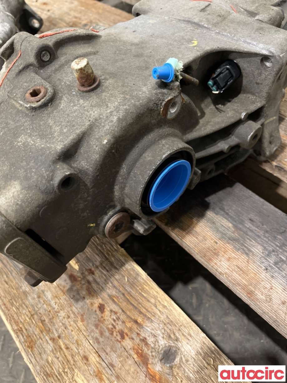 Kardang klokke bak til Toyota RAV4 2009-2013 (Type III, Fase 2)  (TOYOTA|4111042040|4111042070|4111042060)