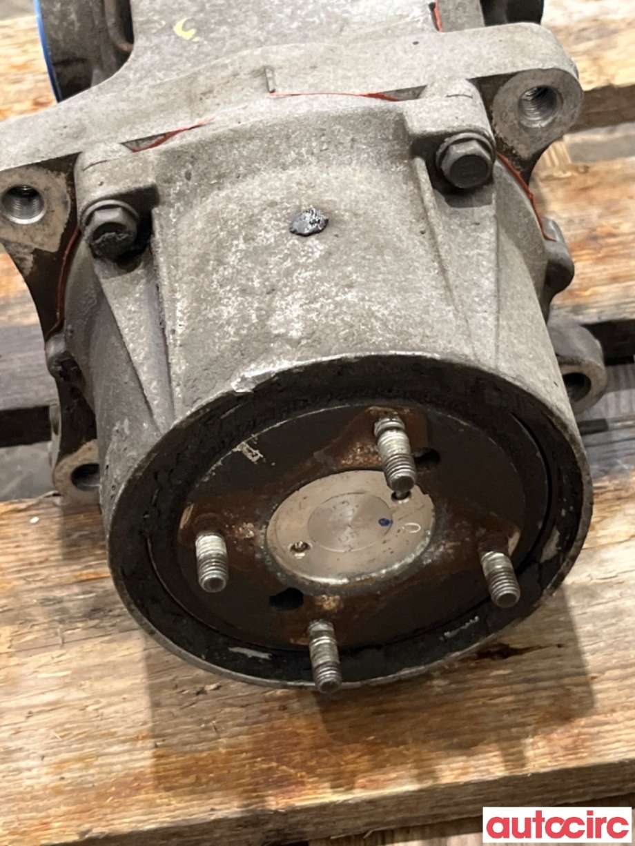Kardang klokke bak til Toyota RAV4 2009-2013 (Type III, Fase 2)  (TOYOTA|4111042040|4111042070|4111042060)
