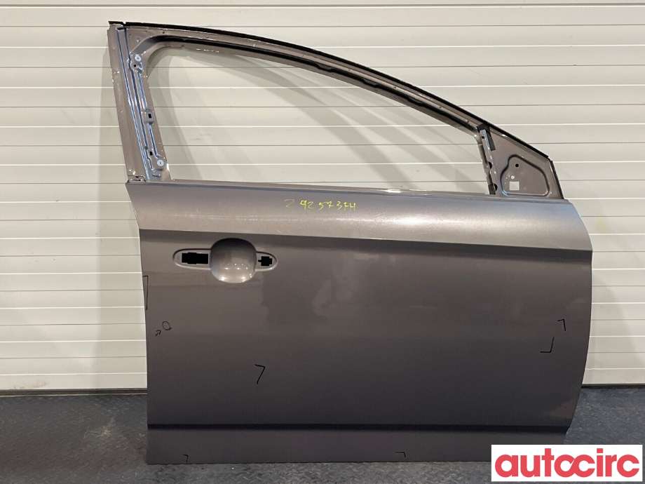Dør høyre foran til Ford Mondeo, 2011-2014 (Type IV, Fase 2)  (FORD|1778161)