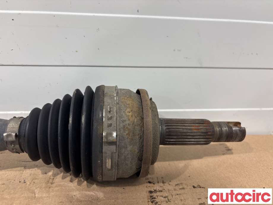 Drivaksel høyre foran til Toyota Corolla 2007-2013  (TOYOTA|4341002580|4341002581)