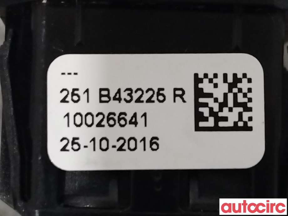 Bryter diverse til Renault Zoe 2013-2019 (Fase 1)  (RENAULT|251B43225R)