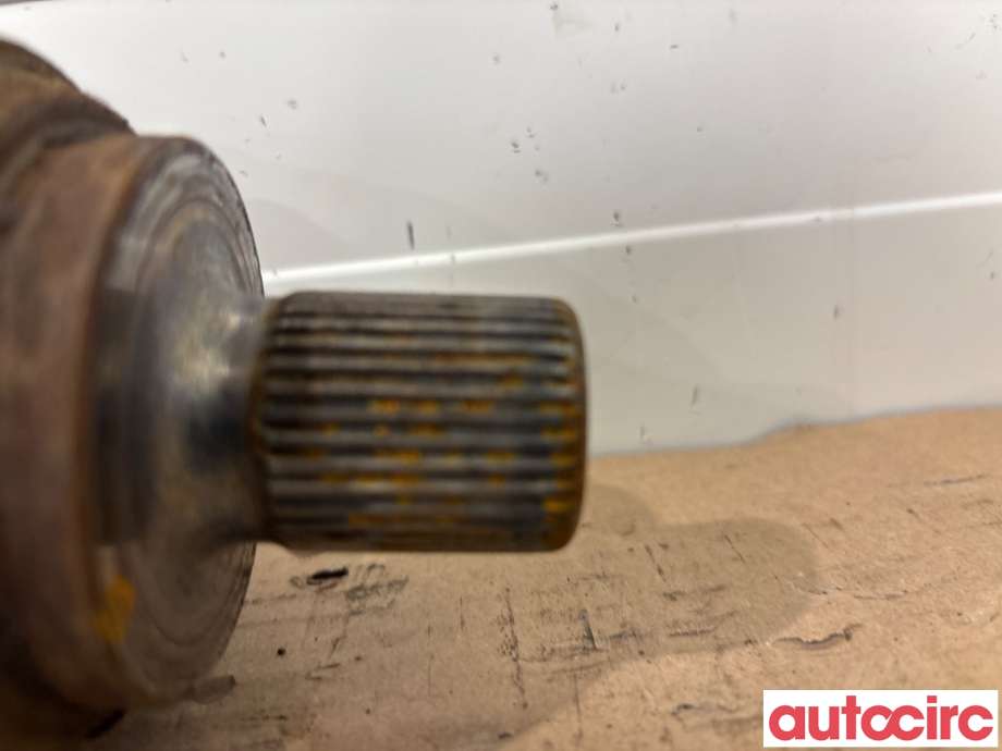 Drivaksel venstre foran til VW Caddy 2010-2015 (Type III, Fase 2)  (VOLKSWAGEN|3AA407451X||3AA407271)
