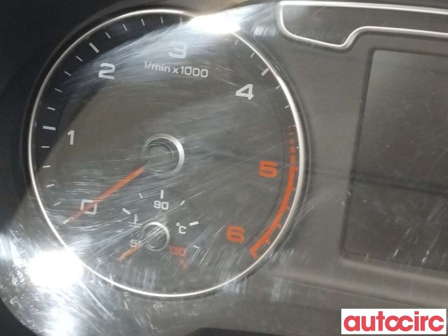 Instrumentpanel til Audi Q3 2011-2014 (Type I, Fase 1)  (AUDI|8U0920930C)