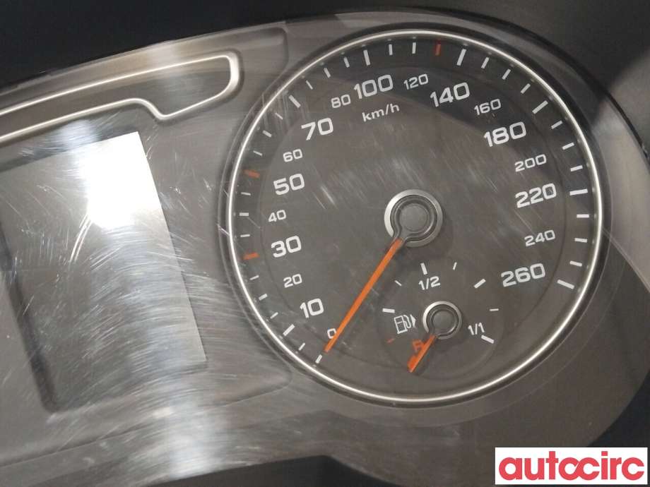 Instrumentpanel til Audi Q3 2011-2014 (Type I, Fase 1)  (AUDI|8U0920930C)