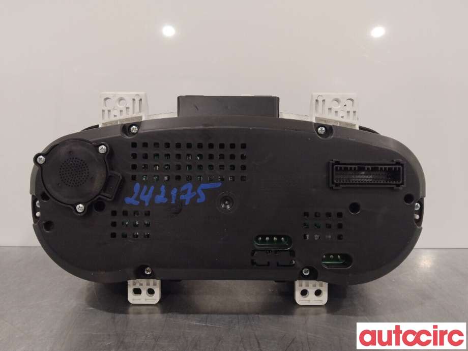Instrumentpanel til Hyundai i30 2012-2017 (Type II) (HYUNDAI|94023A6390)