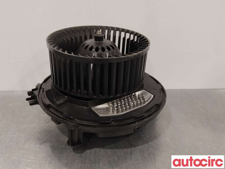 Varmeapparat motor til Škoda Octavia 2017-2020 (Type III, Fase 2)  (SKODA|5WB819015A||5WB819015C)