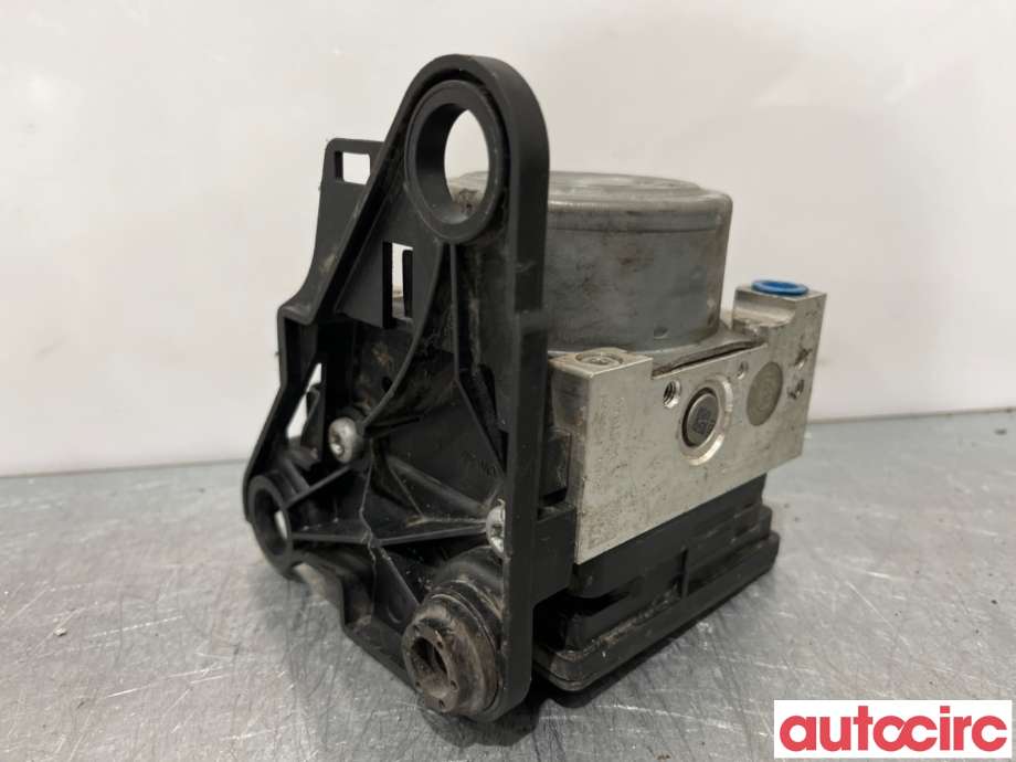 ABS sentral til VW Passat 2015-2019 (Fase 1) (B8) (B8) (VOLKSWAGEN|3Q0614517Q|100916-03173|3Q0614517AF)