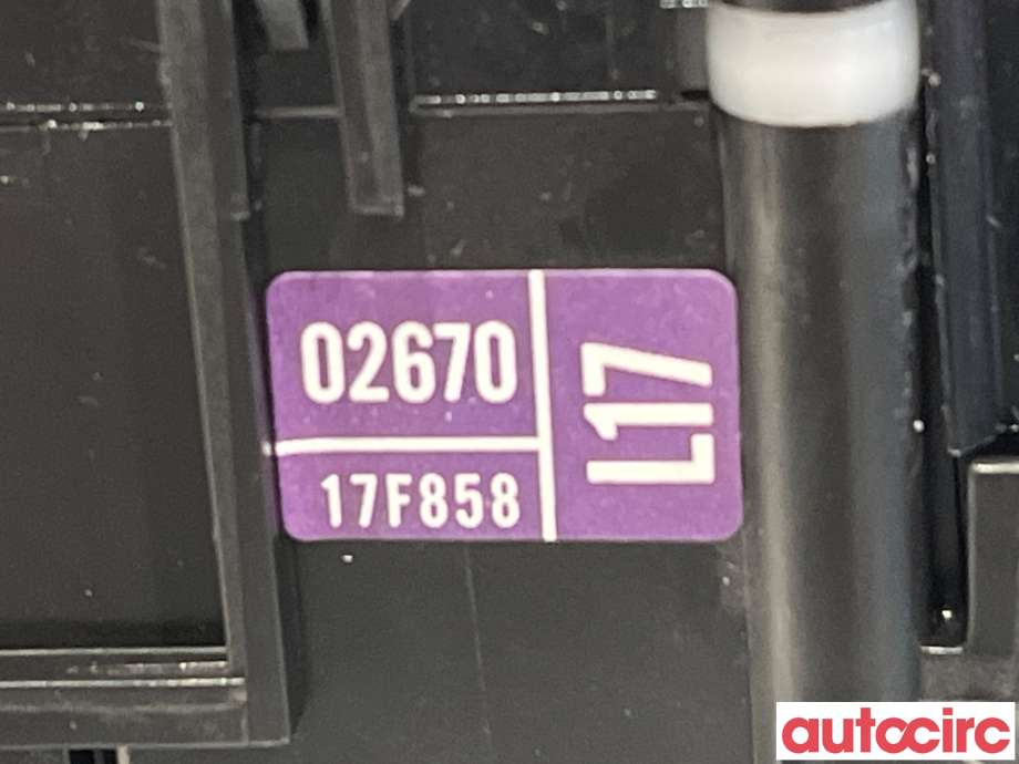 Bryter visker til Toyota Auris 2015-2019 (Type II, Fase 2)  (TOYOTA|8465202670)