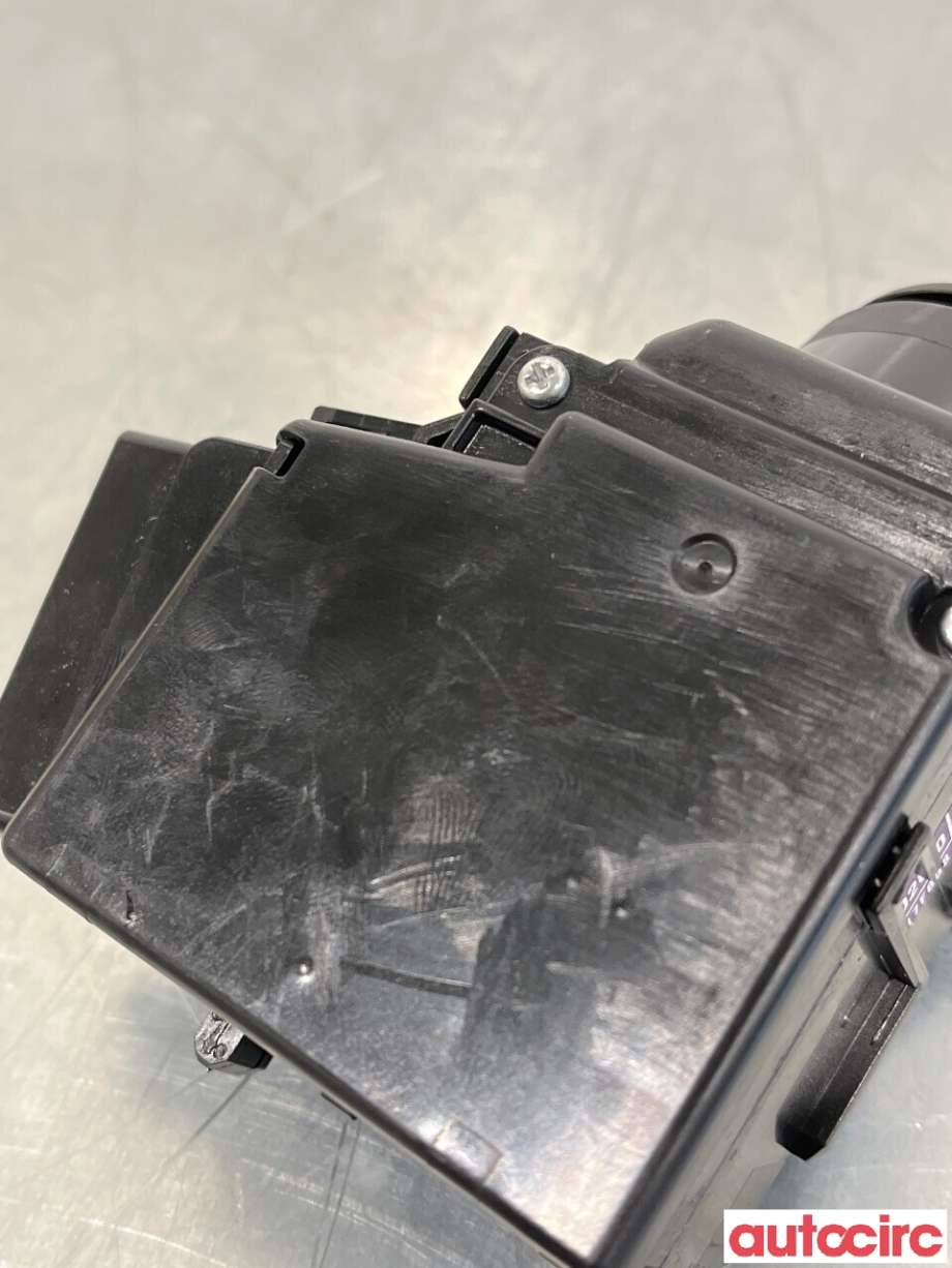 Bryter visker til Toyota Auris 2015-2019 (Type II, Fase 2)  (TOYOTA|8465202670)