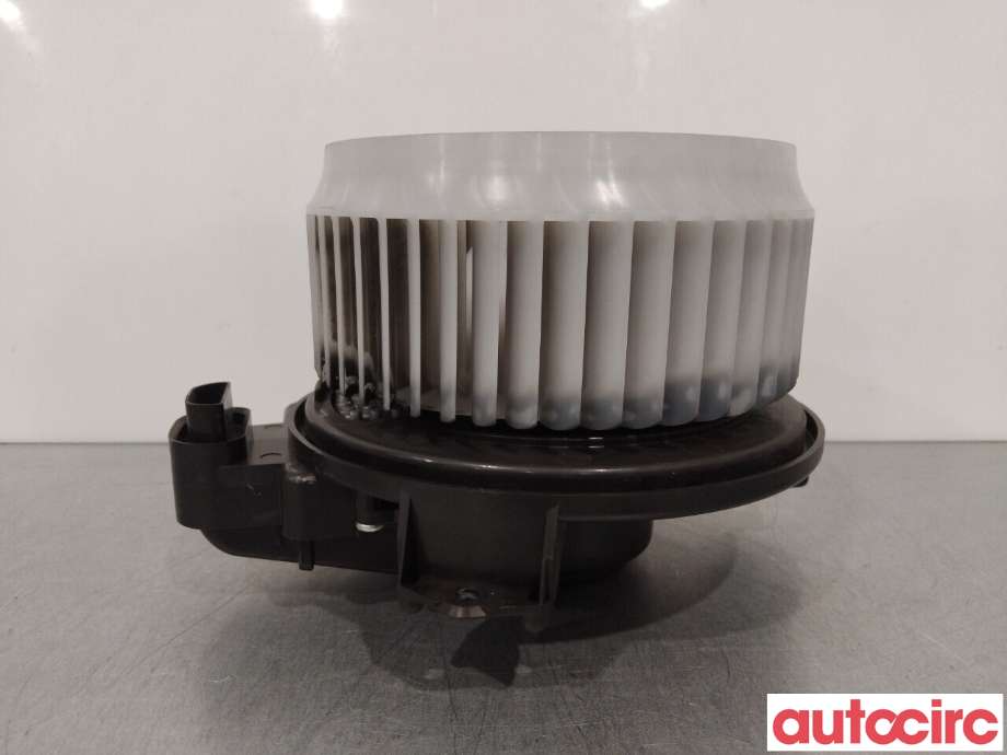 Varmeapparat motor til Toyota RAV4 2016-2019 (Type IV, Fase 2)  (TOYOTA|8710342101)