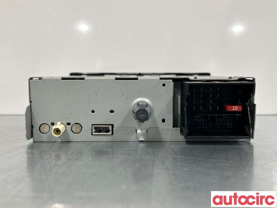 Bilstereo til Peugeot Expert 2007-2016 (Type II)  (PEUGEOT|1616144180|16106278XT|98041626XT)