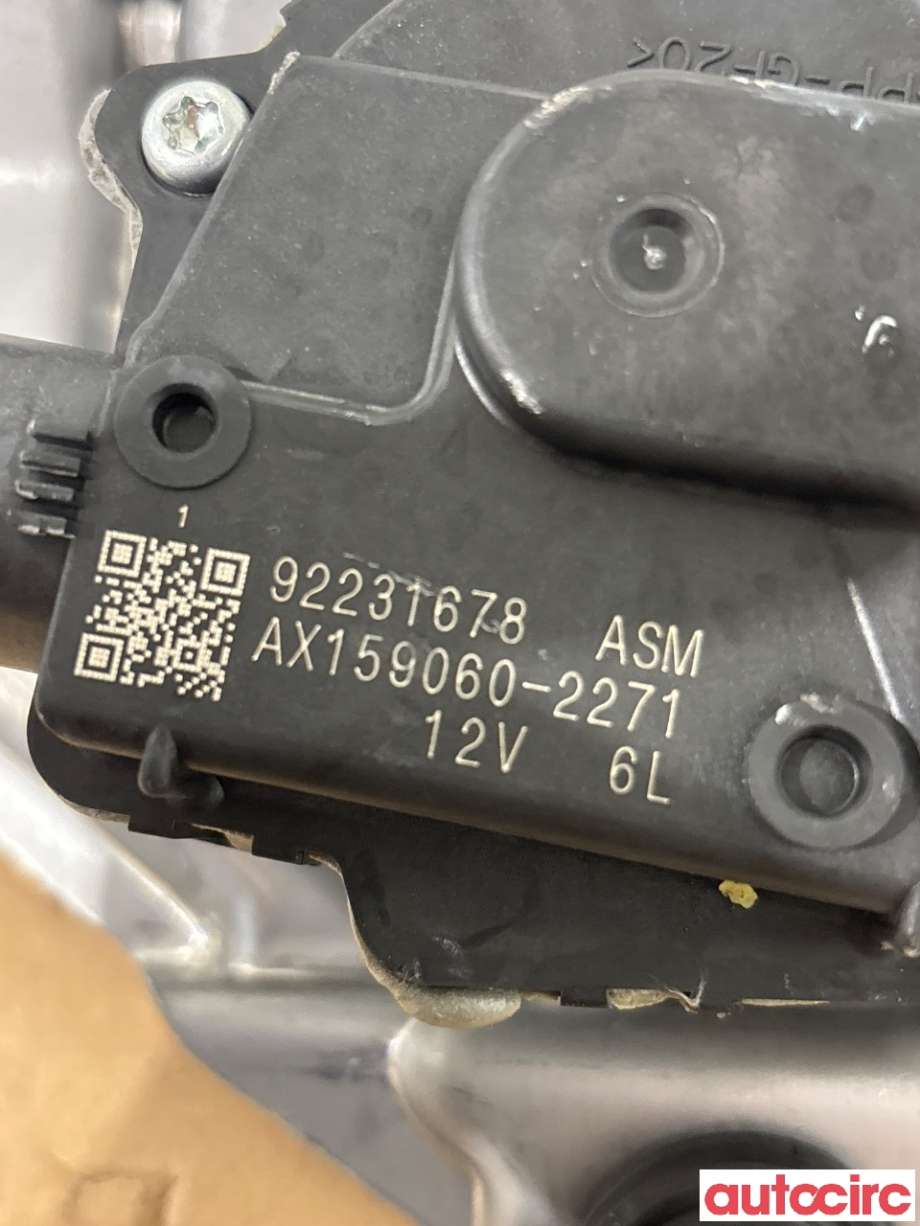 Viskermotor frontrute til Chevrolet Camaro 1967-->> (CHEVROLET|92212322|AX159060-2271)