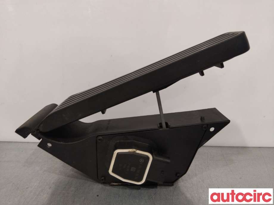 Pedal gass til Mercedes E-Klasse 2009-2013 (Fase 1) (W212) (W212) (MERCEDES|A2043000004|A2043000100)