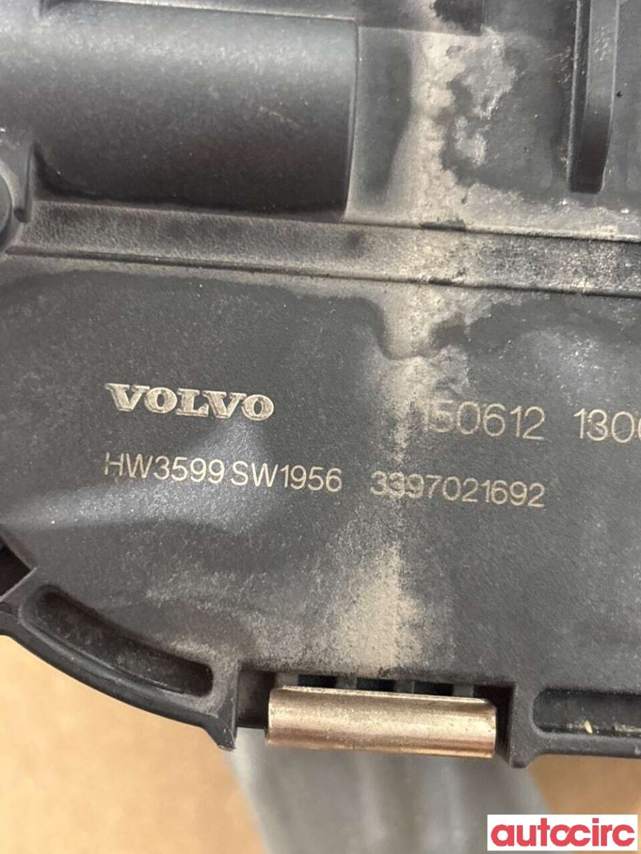 Viskermotor frontrute til Volvo V40 2012-2019  (VOLVO|31378574|)