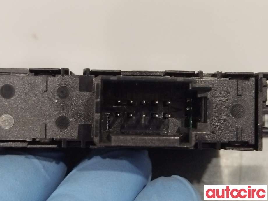 Bryter diverse til VW Golf VII 2012-2017 (Fase 1)  (VOLKSWAGEN|5G1927238E)