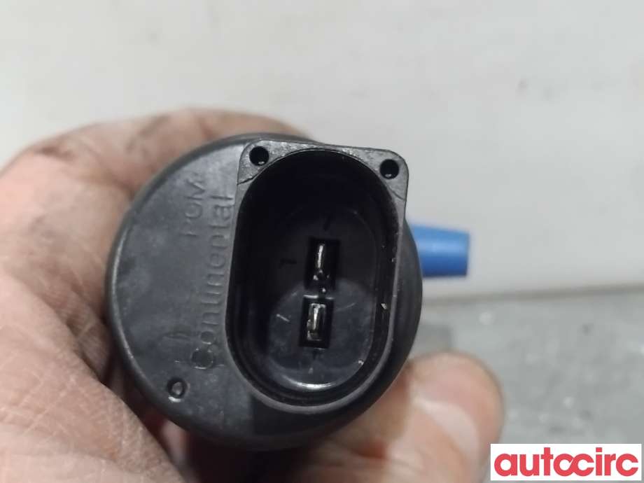 Spylerpumpe foran til VW Caddy 2010-2015 (Type III, Fase 2)  (VOLKSWAGEN|1K6955651|)