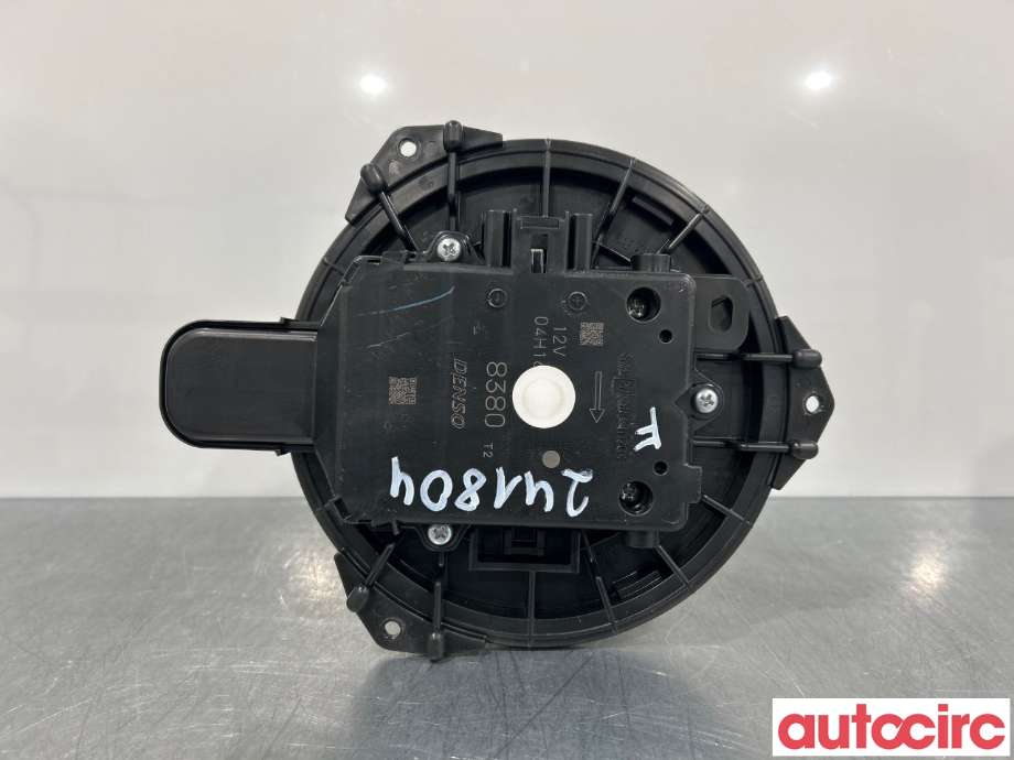 Varmeapparat motor til Toyota Corolla 2019-->>  (TOYOTA|8710378040|)