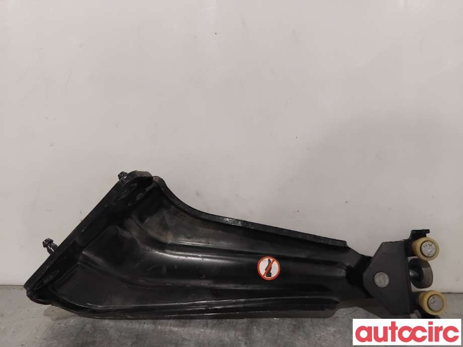 Diverse deler til Peugeot Partner 2019-->> (Type III) (PEUGEOT|9816965980|)