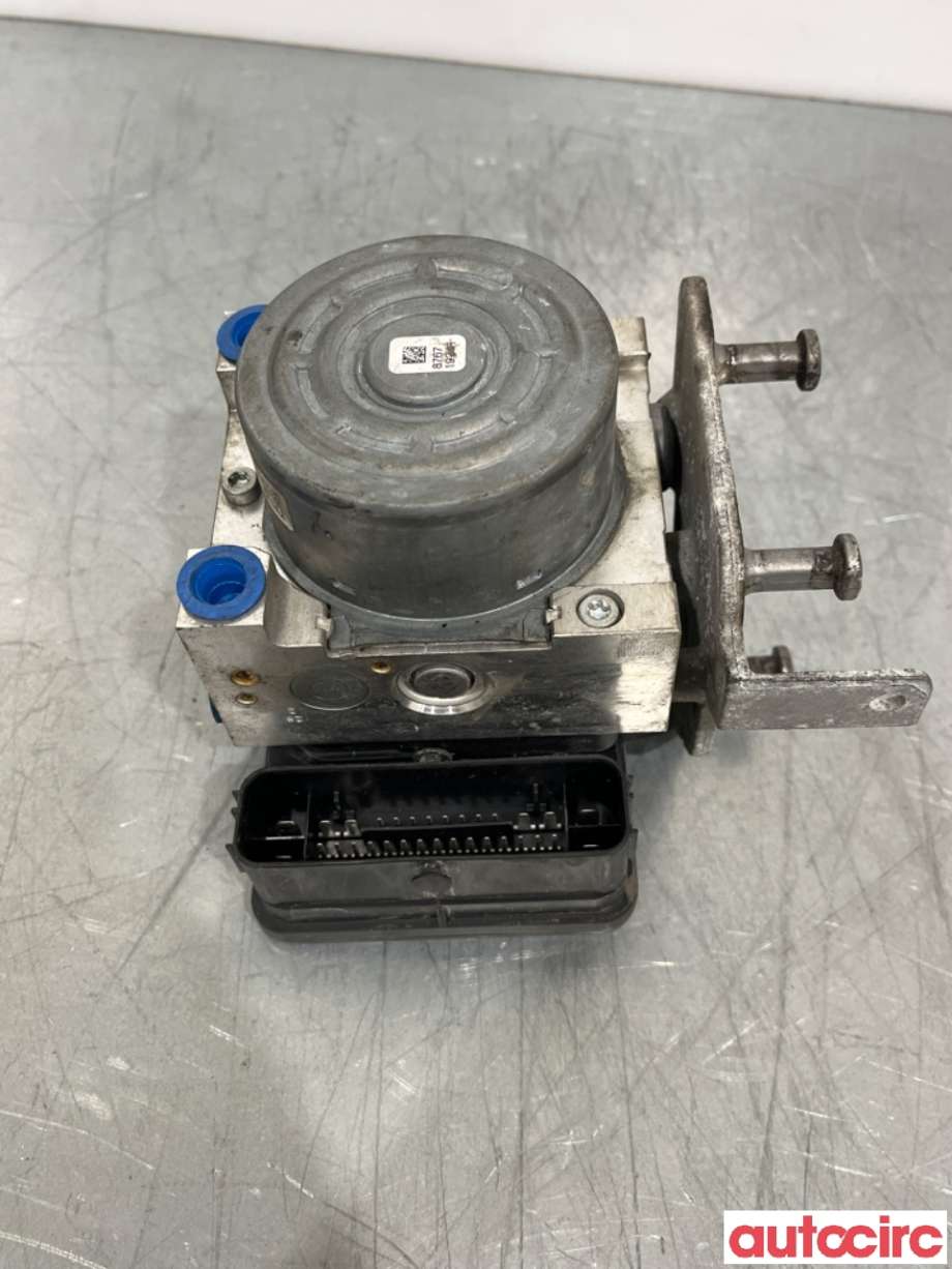 ABS sentral til Mercedes C-Klasse 2014-2018 (Fase 1) (W205) (W205) (MERCEDES|A2044310100|100915-15283|A2054313712)