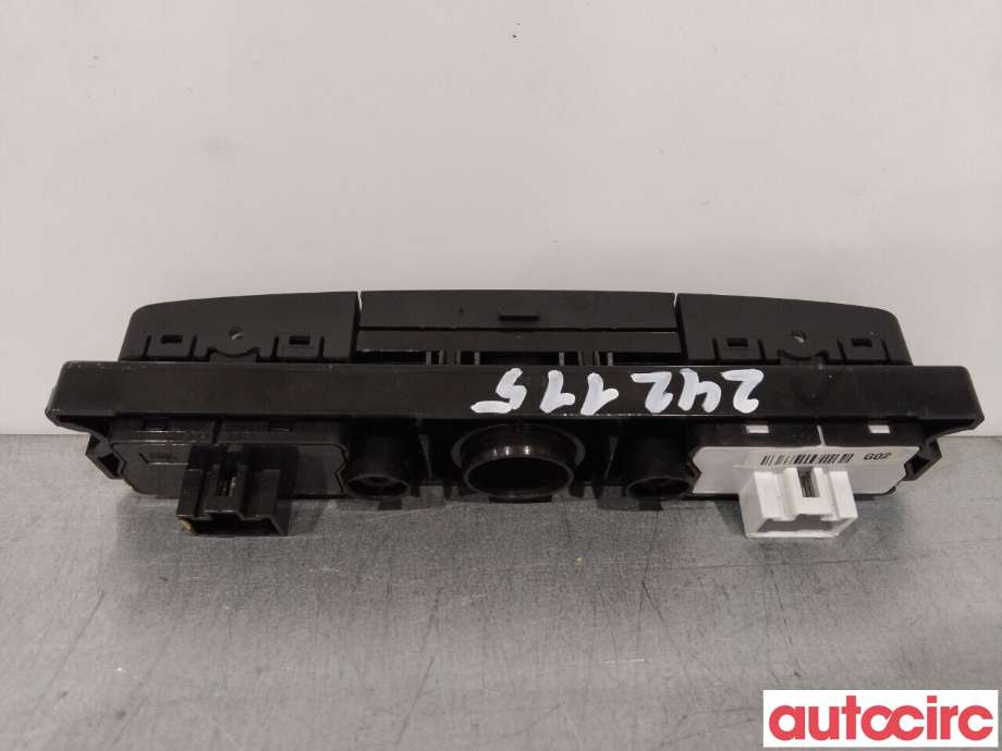 Bryter setevarme til Kia Sorento 2011-2015 Type II (KIA|933402P005|937322P025|937432P005)