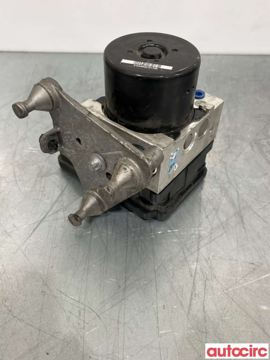 ABS sentral til Mercedes C-Klasse 2011-2014 (Fase 2) (W204) (W204) (MERCEDES|A1724312712|100212-06174|A1729014000)