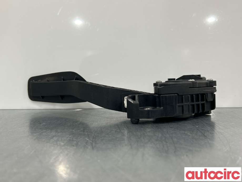Pedal gass til Nissan Qashqai 2014-2021 (Type II)  (NISSAN|180024BA0B)
