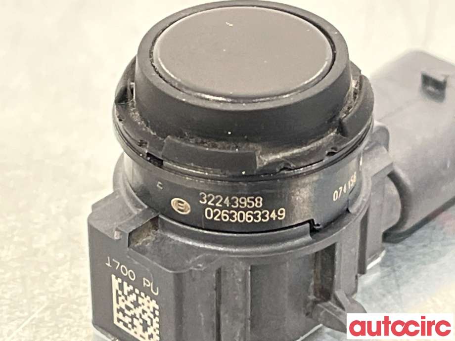 Parkeringssensor foran til Volvo XC90 2015-2025 (Type II)  (VOLVO|32209488|32243958)