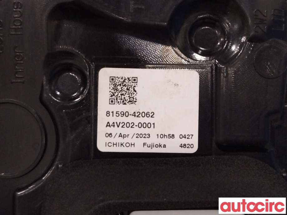 Baklykt venstre indre til Toyota RAV4 2019-->> (Type V)  (TOYOTA|8159142062)
